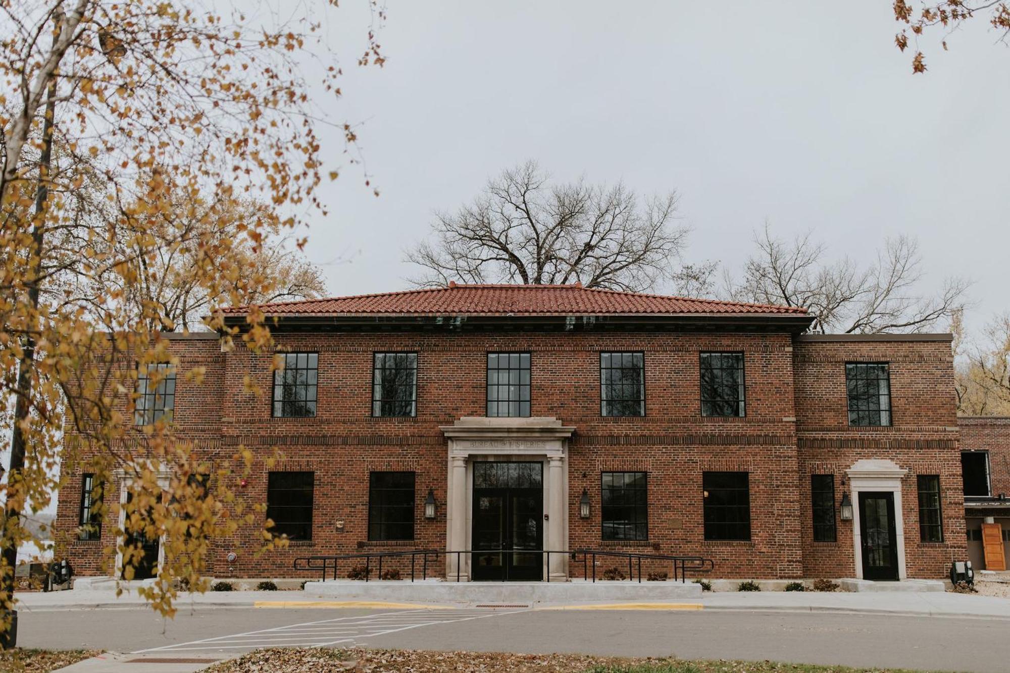 Hatchery Hotel & Event Center La Crosse Bagian luar foto