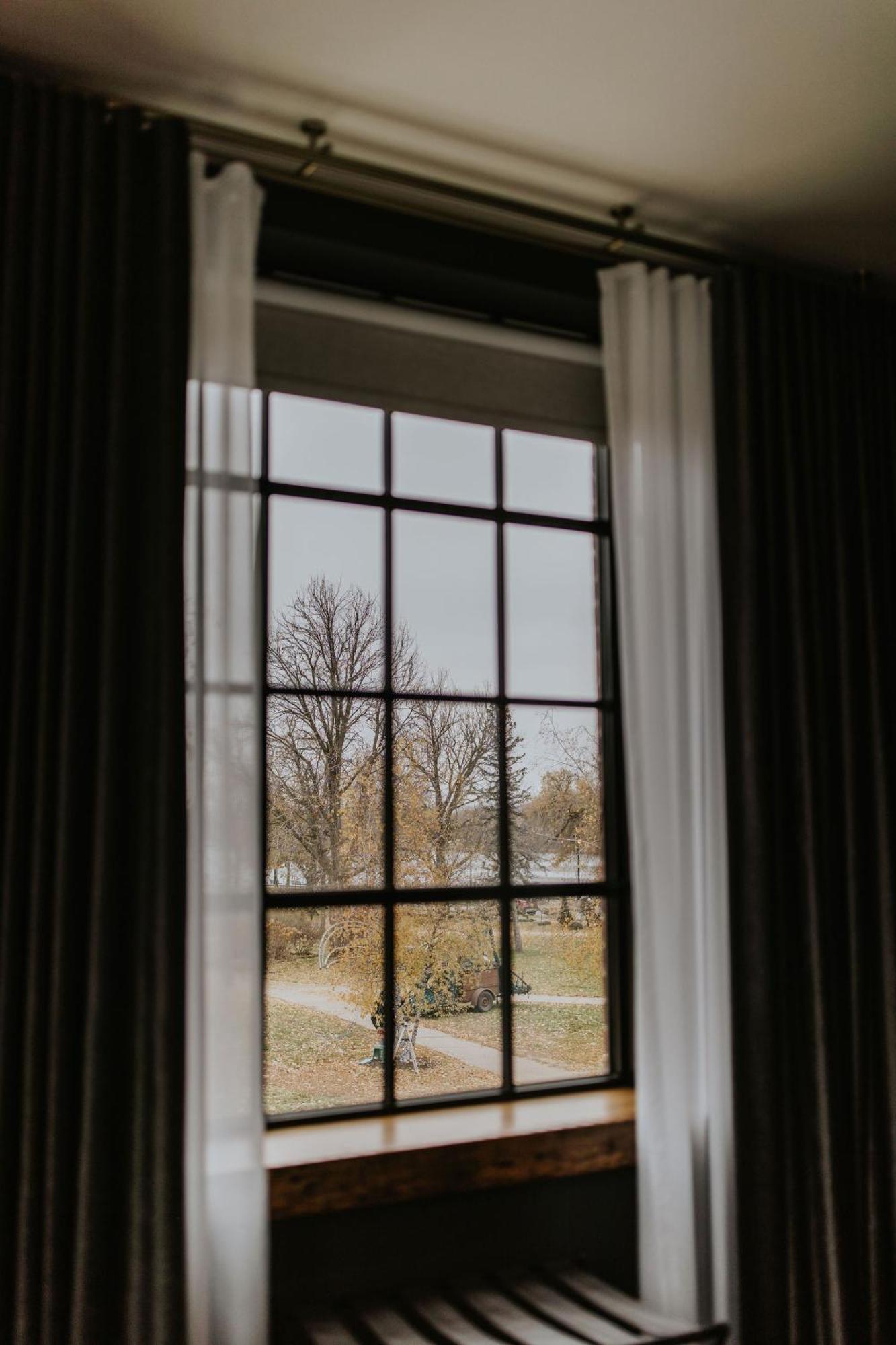 Hatchery Hotel & Event Center La Crosse Bagian luar foto